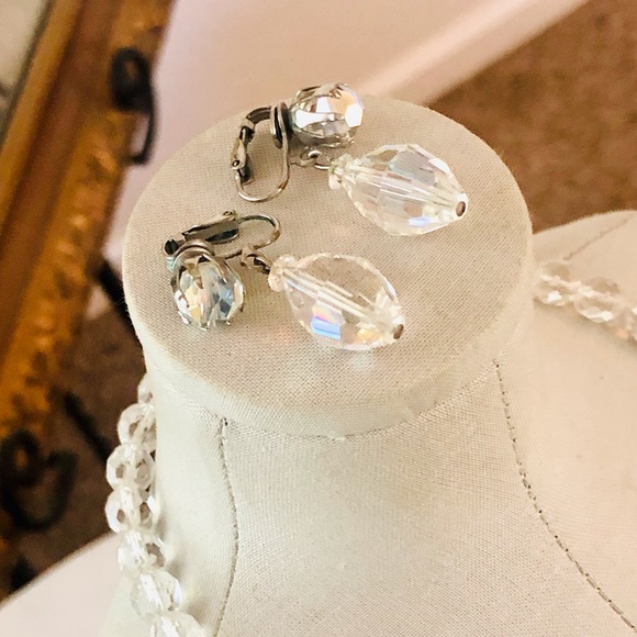 Vintage Deco Crystal Beas Necklace & AB crystal Earrings - Picture 5 of 11
